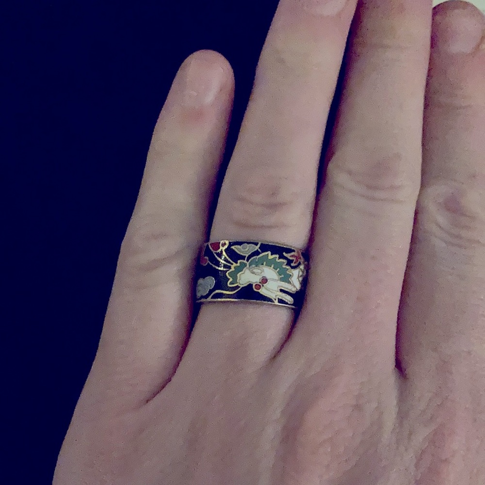 Cloisonné enamel ring
